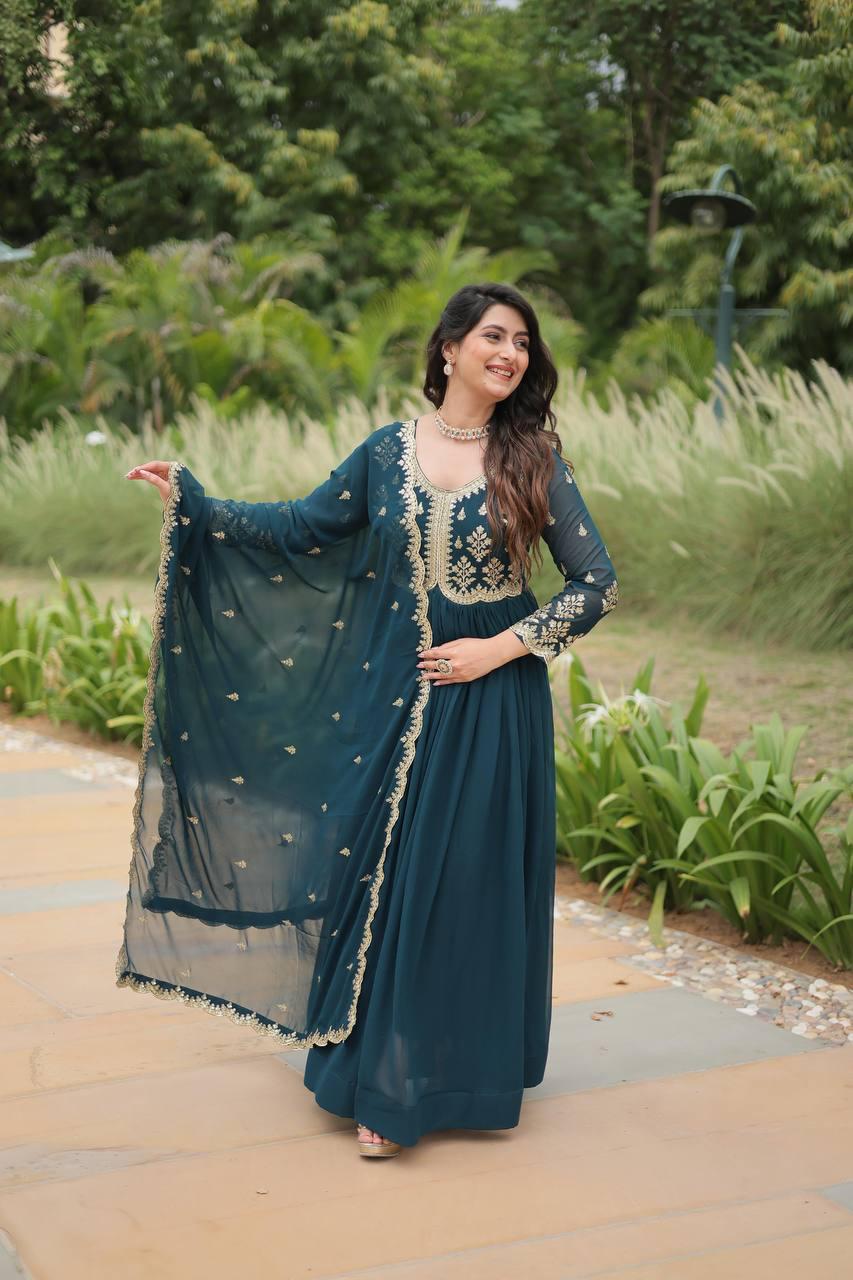 Royal Elegance Faux Blooming Embroidered Gown Set