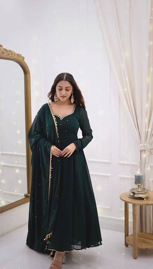 Luxury Green Foux Gorgette Suit Set